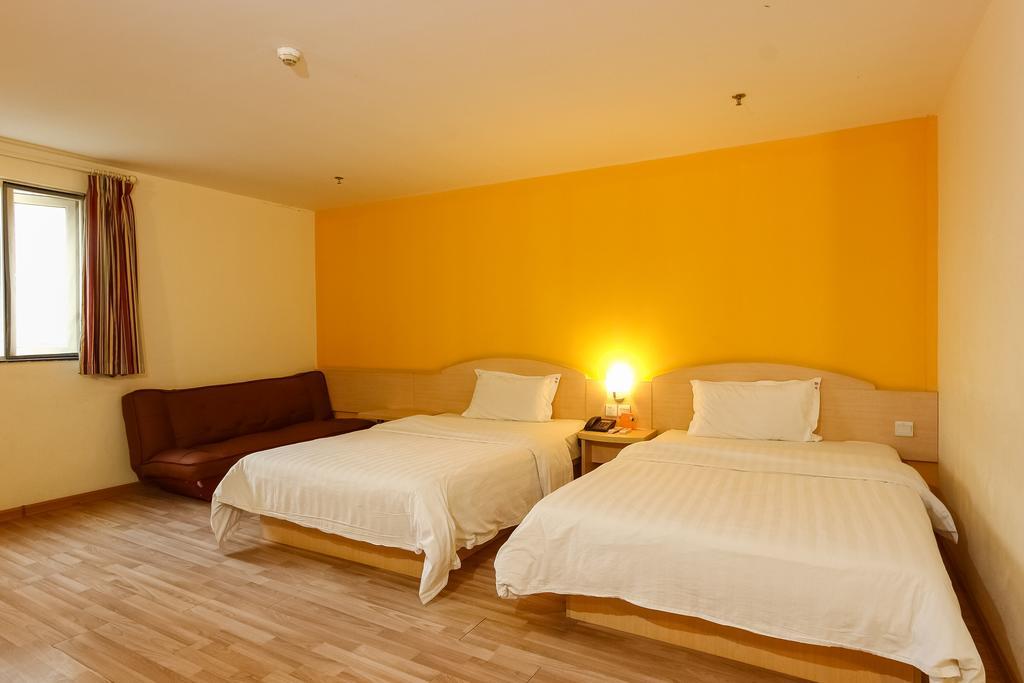 7Days Inn Guangzhou Shijing Jinbi Xincheng מראה חיצוני תמונה